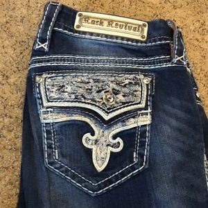 Rock Revival 29x32 Skinny